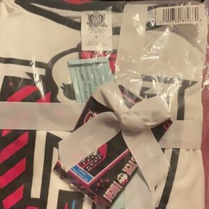 Monster high pajamas size S